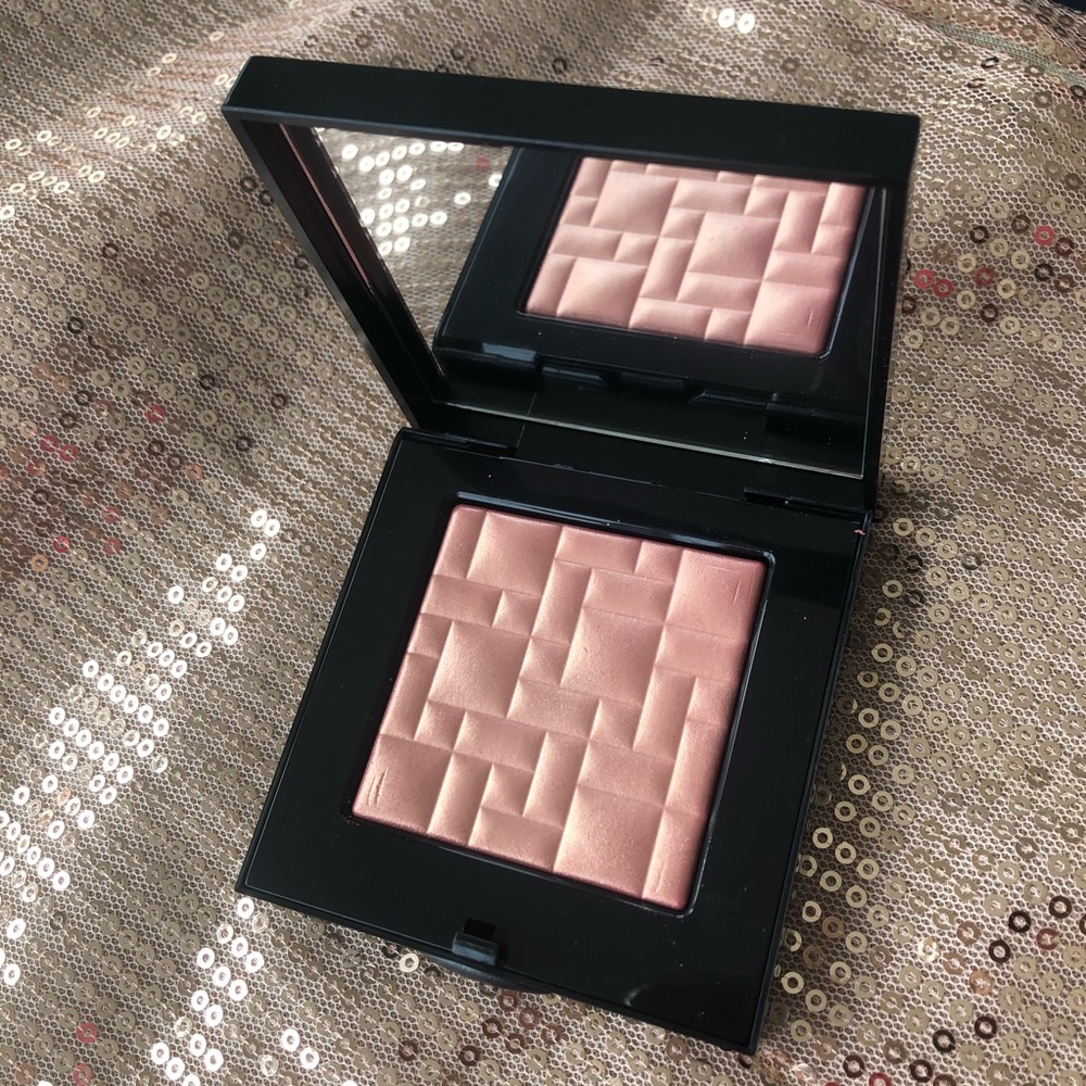 Bobbi brown highlighting powder sunset glow